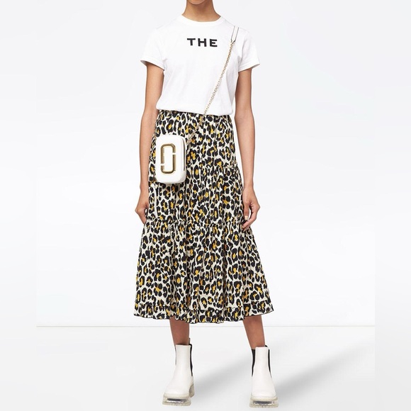 Marc Jacobs Leather Hotshot Crossbody Bag - Picture 2 of 8